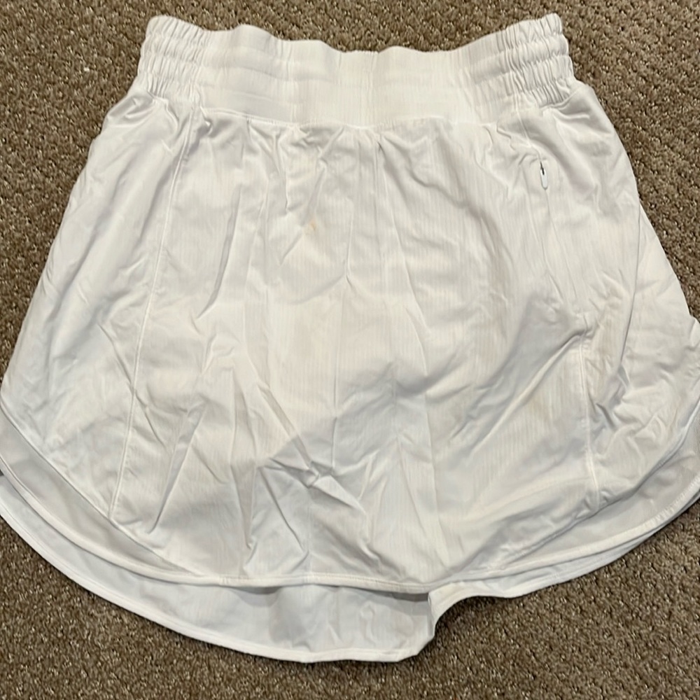 white hotty hot lululemon skort